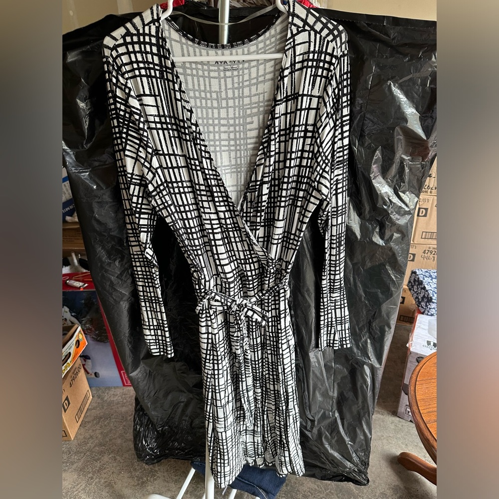 Never worn dress  Boutique clothing XL